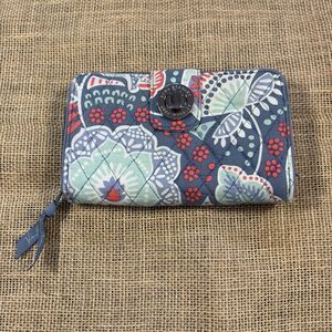 Vera Bradley Boho Gray/Orange/White Turn Lock Wallet Nomadic Floral-Retired 2016